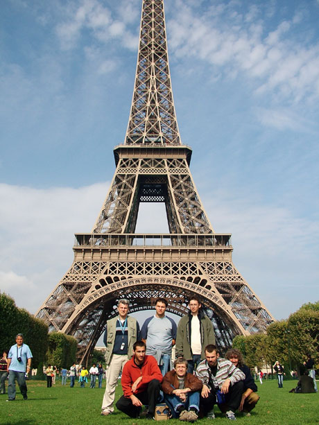 Renault Club Pod Eiffelovou věží