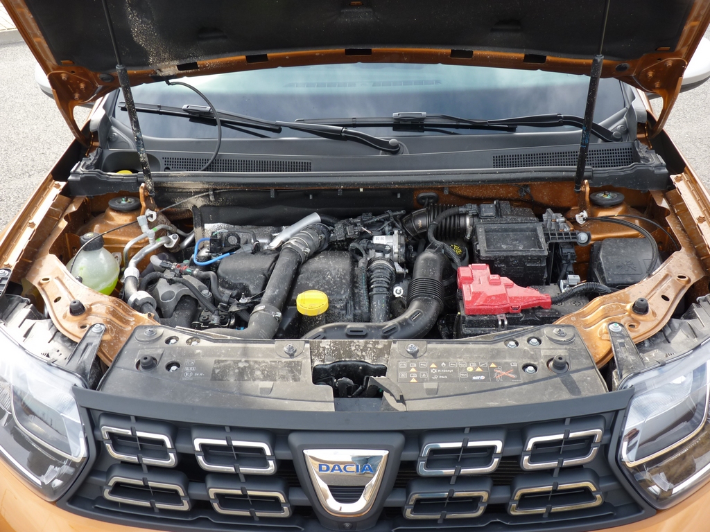 Výkonnější verze turbodieselu 1.5 dCi je pro nový Duster ideální volbou