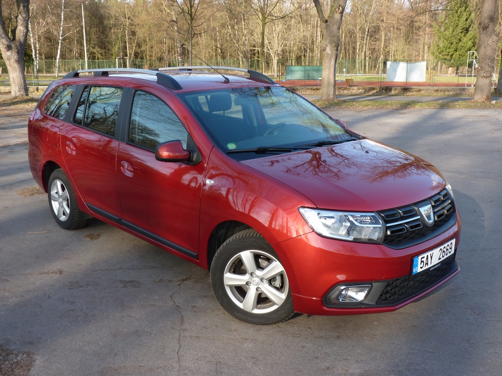 Loni modernizovaná Dacia Logan MCV nabízí hodně rodinné muziky za rozumné peníze